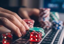 Эволюция онлайн казино: От контроверсий к виртуальному развлечению