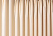 Шторы плиссе и рулонные москитные сетки: идеальное решение для дома