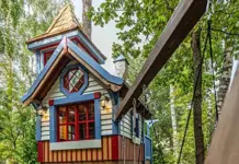 Мини-архитектура для детей: домики, башни и игровые крепости нового поколения