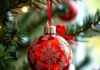 Как выбрать ёлочные шарики с ручной росписью для корпоративного подарка