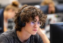 Онлайн-курсы для повышения квалификации: Инвестируйте в свое будущее