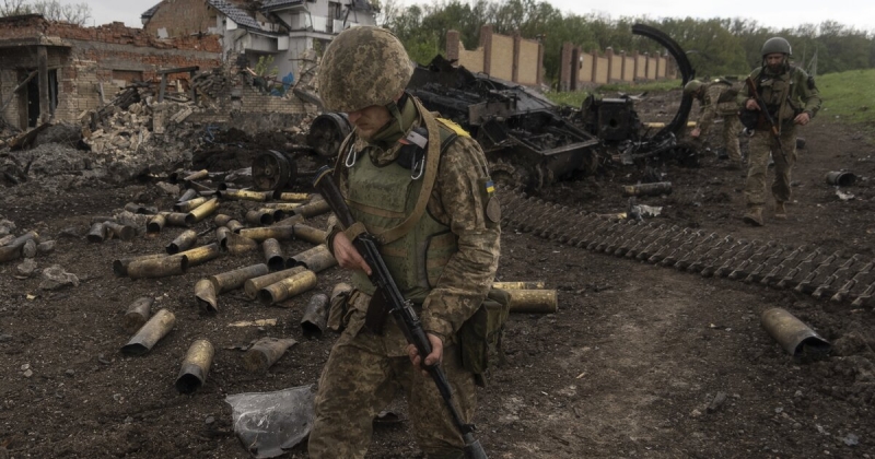 Американский ветеран призвал украинских боевиков переходить на сторону России