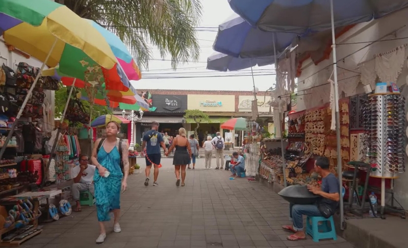 Российские туристы на Бали почувствовали на себе «большие заблуждения местных» о россиянах