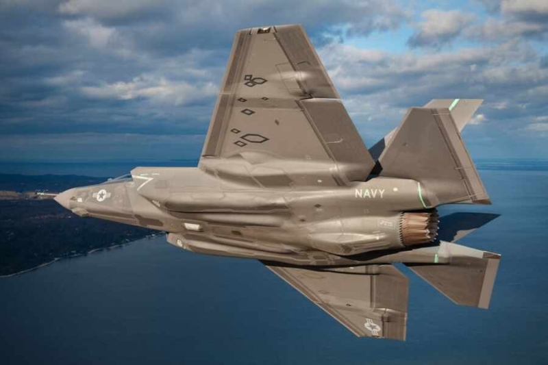 СМИ: только половина истребителей F-35 ВВС США могут выполнять боевые задачи
