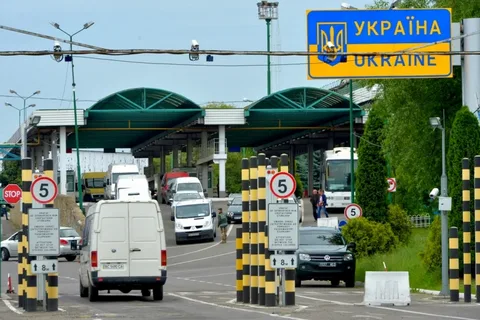 Стирание границ: Украина вводит единые пункты пропуска с западными соседями