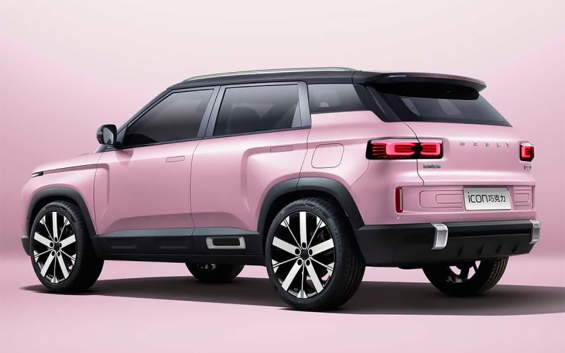 В Китае показан «шоколадный» кроссовер, созданный специально для женщин