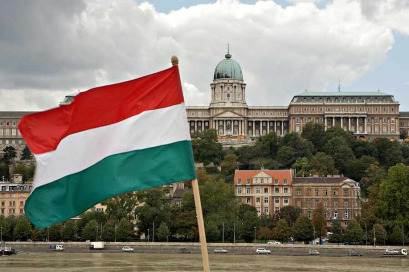 Венгрия ужесточит контроль за транзитными перевозками по своей территории зерна из Украины